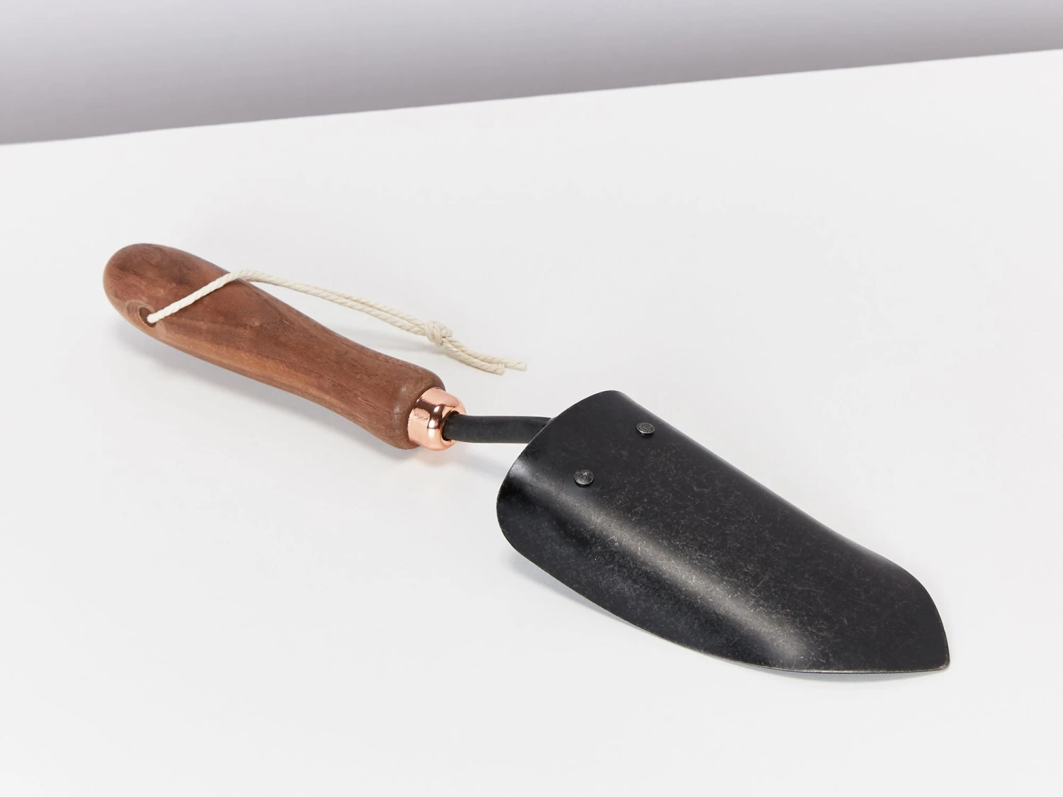 Barebones- Hand Spade - Image 2