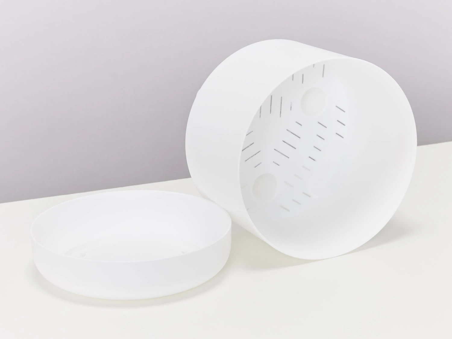 White Selfwatering Pots 170mm - Image 2