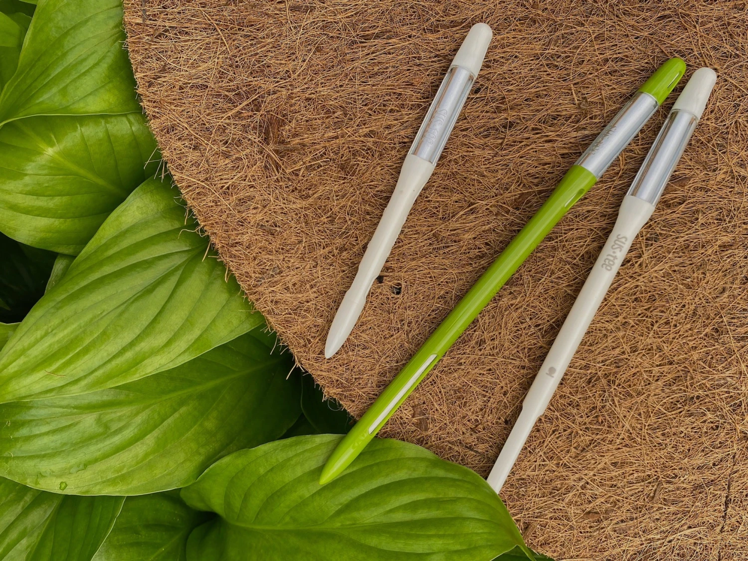 Sustee Plant Moisture Meter - Large White - Image 7